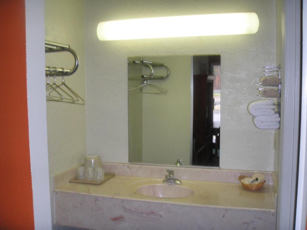 Applegate Inn Cleveland Habitación foto
