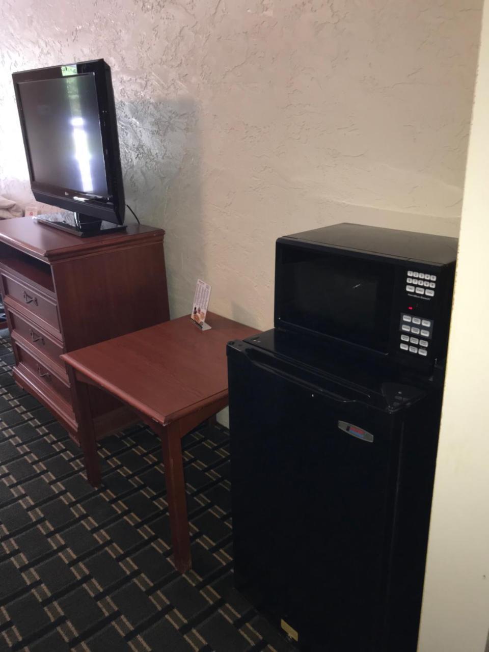 Applegate Inn Cleveland Exterior foto